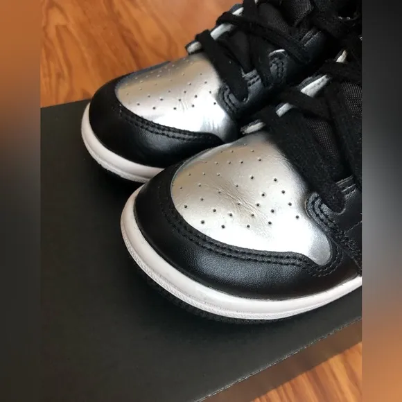 JORDAN 1 HIGH OG TODDLERS