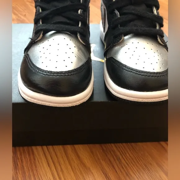 JORDAN 1 HIGH OG TODDLERS
