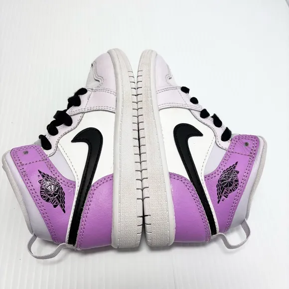 Jordan 1 Mid Barely Grape Little Kids Size 11c DQ8424-501 Air Jordan Kids