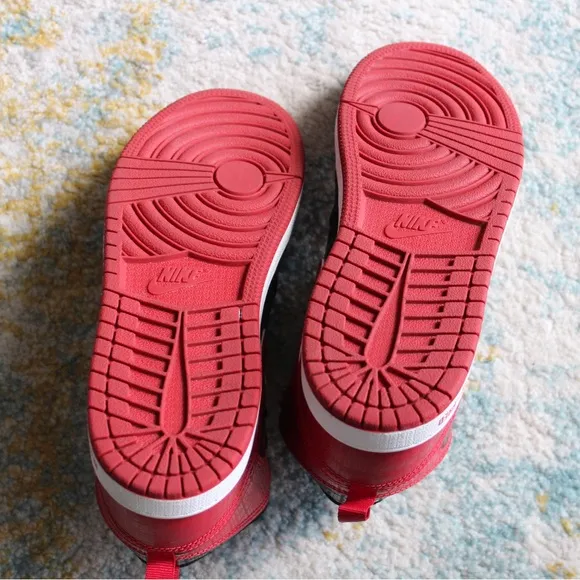 Jordan 1 Mid SS Black/Gym Red/White Little Kids 3Y