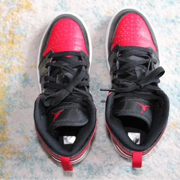 Jordan 1 Mid SS Black/Gym Red/White Little Kids 3Y