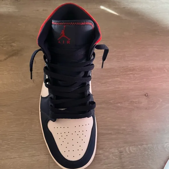 Jordan 1 Navy and Red