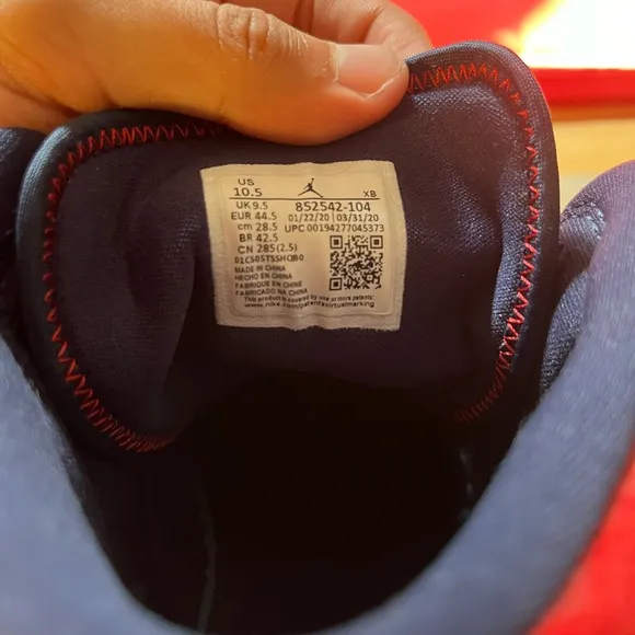 Jordan 1 Navy and Red