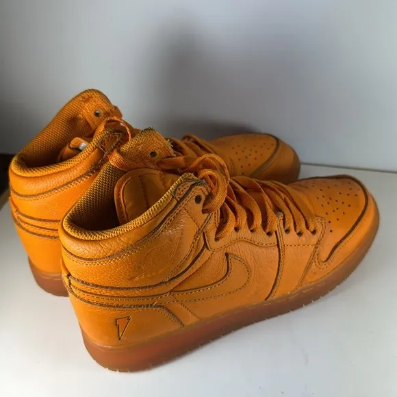 Jordan 1 Retro High Gatorade Orange Peel High-Top Sneakers Size 5.5Y