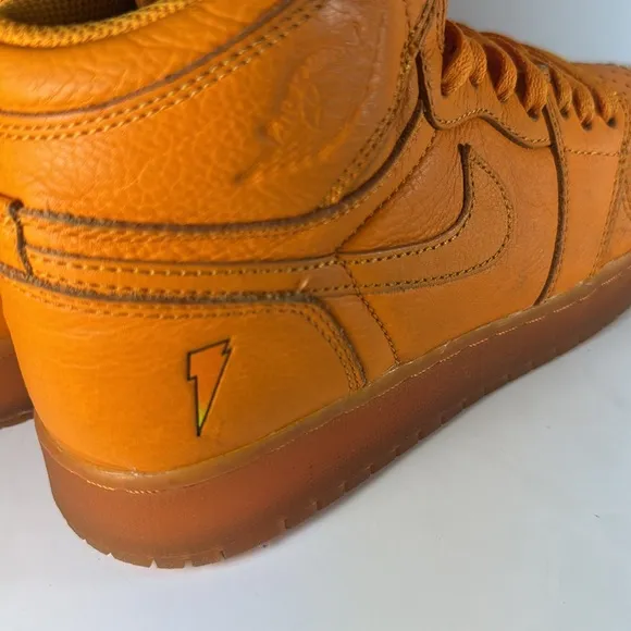 Jordan 1 Retro High Gatorade Orange Peel High-Top Sneakers Size 5.5Y