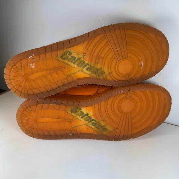 Jordan 1 Retro High Gatorade Orange Peel High-Top Sneakers Size 5.5Y