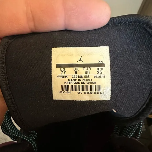 Jordan 1 Retro High Mulberry
