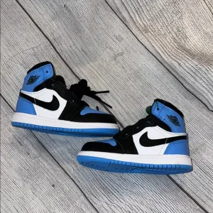 Jordan 1 Retro High OG - 6C