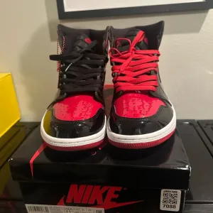 Jordan 1 Retro High OG Patent Bred 11.5