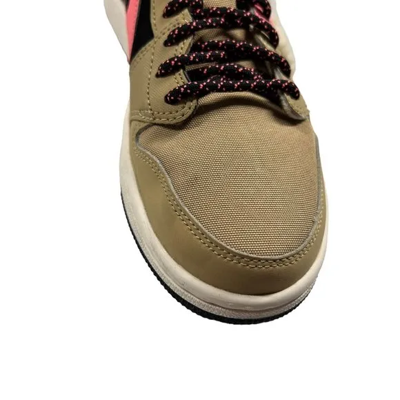 Jordan 1 Retro Low Fleece “Parachute Beige”  Women 6.5 Sneakers Fuzzy Tan Pink