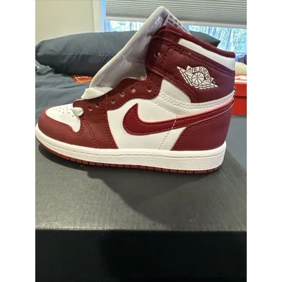 Jordan 1 Varsity Red Pre School Size 11c New CU0449-061 Air Jordan Retro High OG