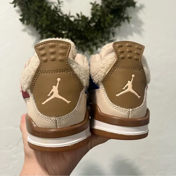 Jordan 4 x where the wild things Retro Cream and Red Low-Top Sneakers