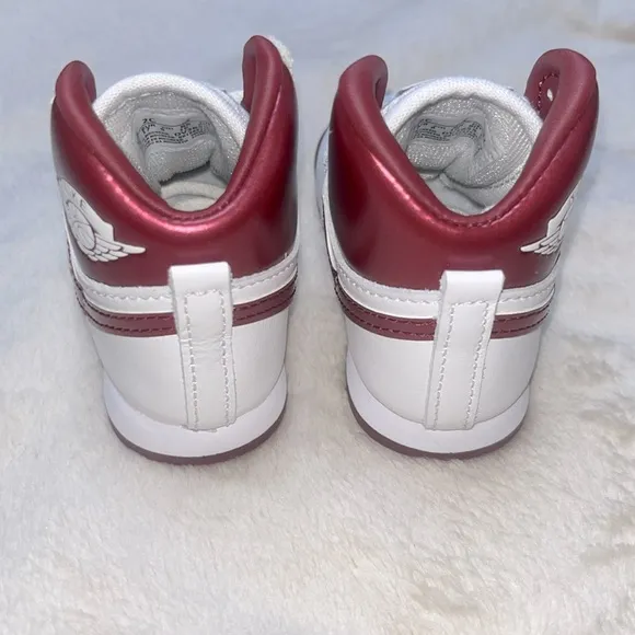 Jordan Baby Jordan Nike ‘85 Sneakers.