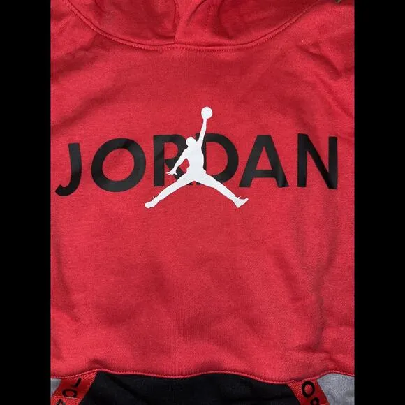 Jordan Big Kids (Boy’s) Vert Tape Fleece Pullover Red Hoodie