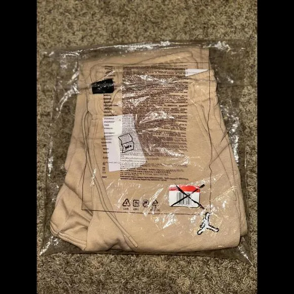 Jordan Essential Fleece Joggers Pants Sample