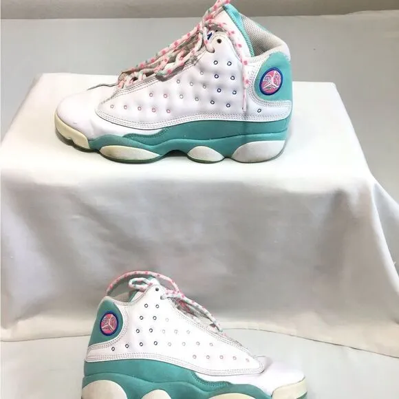 Jordan Girls High Top Sneakers Size 5.5 Youth