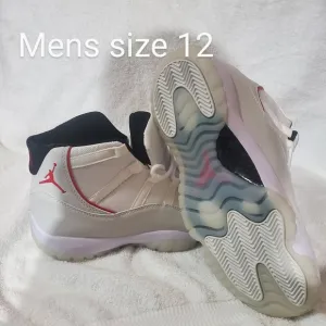 Jordan Men's Shoes - White and Red No Boxes