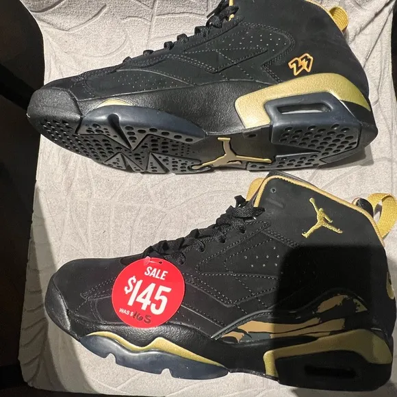 JORDAN MVP Nike Black and Gold Men's Sneakers
