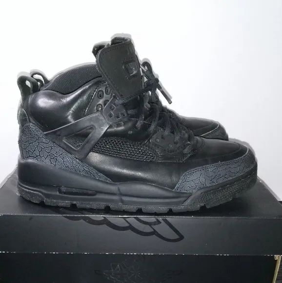 Jordan Winterized Spizike GS 'Black Cat'