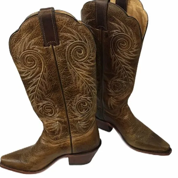 Justin Apache snip toe leather cowboy boots