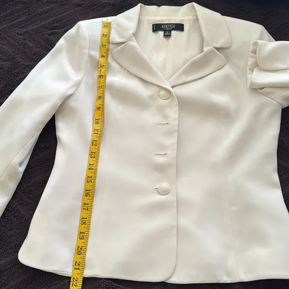 Kasper Women’s Skirt Suit Set Off-White Size 6P