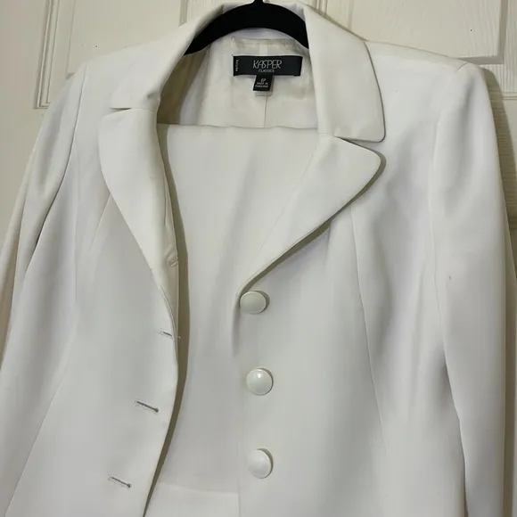 Kasper Women’s Skirt Suit Set Off-White Size 6P