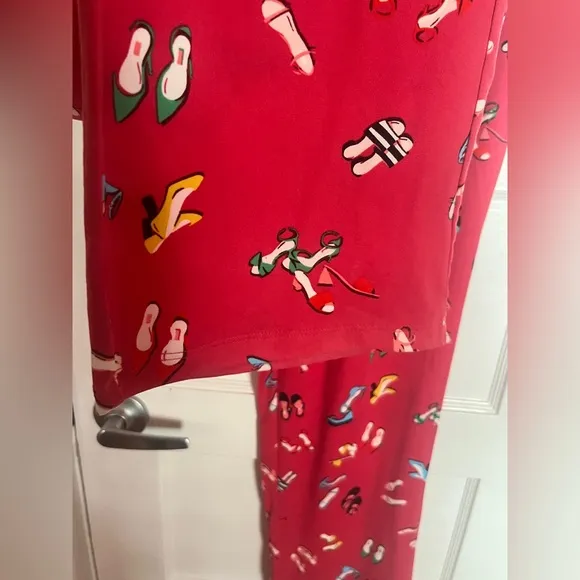 Kate Spade New York Women 2 Piece Pajama Set Party Shoes Red SMALL