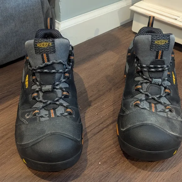 KEEN Men's Black and Orange Work Shoes