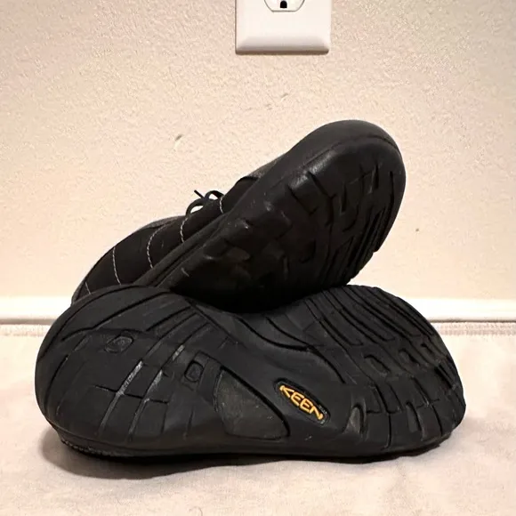 Keen Men's Black Leather Shoes
