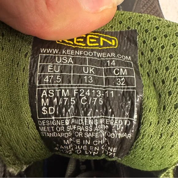 KEEN-Rugged ASTM Safety approved utility work footwear Men’s 14