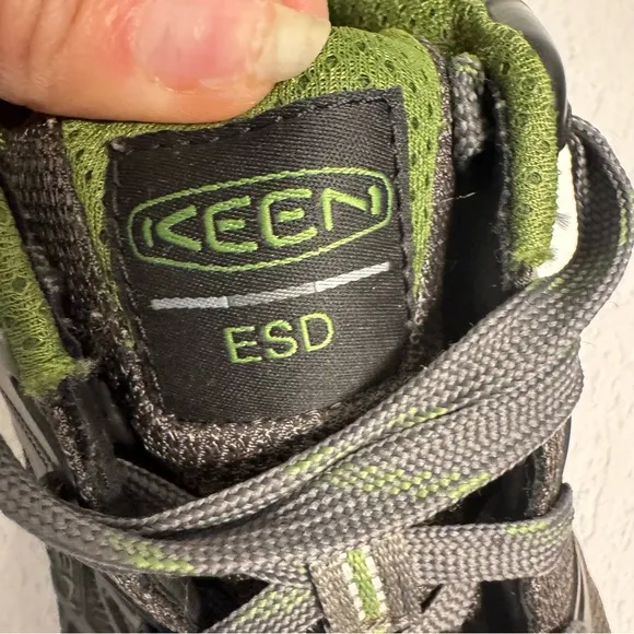KEEN-Rugged ASTM Safety approved utility work footwear Men’s 14