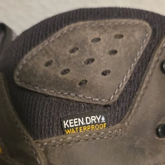 KEEN Utility Men's Black and Yellow Work Boots With Safety Steel Toe