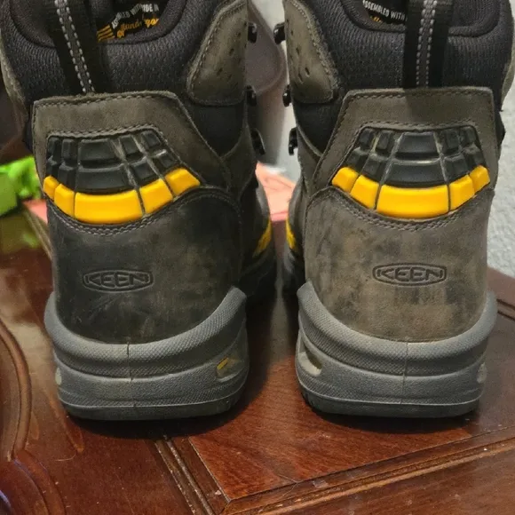 KEEN Utility Men's Black and Yellow Work Boots With Safety Steel Toe
