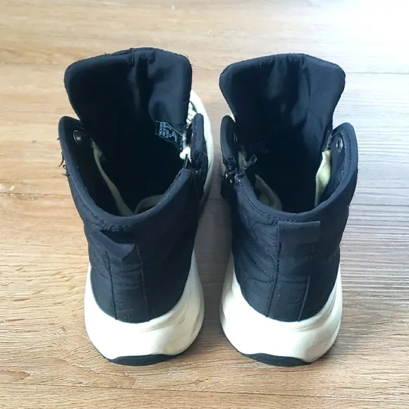 Kids Blue Quilted High Top Sneakers. By Zara.