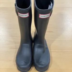 Kids Hunter Boots Black Waterproof Rain Boot Unisex Youth Size 2G 1B / EU 32.