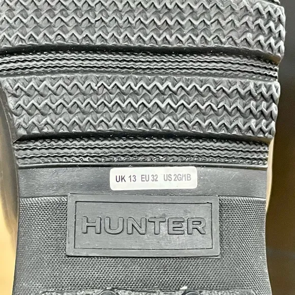 Kids Hunter Boots Black Waterproof Rain Boot Unisex Youth Size 2G 1B / EU 32.