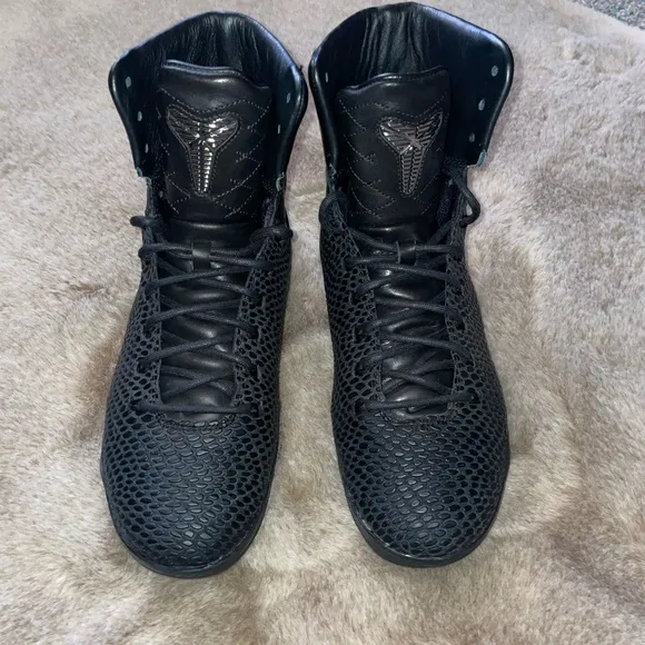 Kobe black MambasMens 8