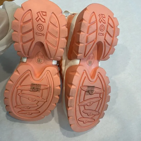 KOI FOOTWEAR PEACH ICED TEA PLATFORM SNEAKERS size USA 11 women’s