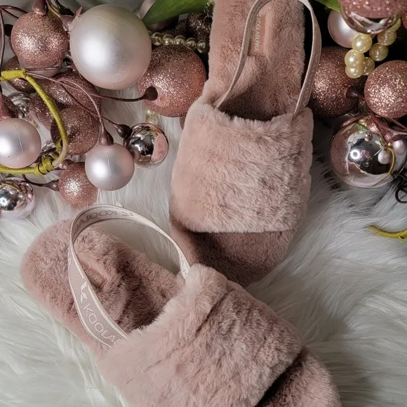 KOOLABURRA BY UGG Big Girls Shoes