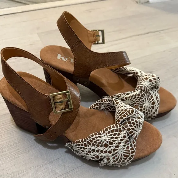 Kork-Ease Brown and White Women's Sandals NWOT SIZE 9