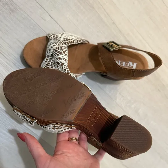 Kork-Ease Brown and White Women's Sandals NWOT SIZE 9