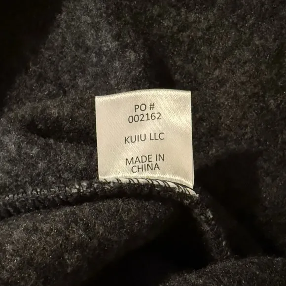 KUIU Base Camp High Loft Sweater Mens Small Dark Gray Heather Hunting Fleece