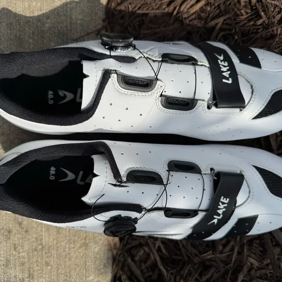 Lake Men's Cycling Shoes - White and Black