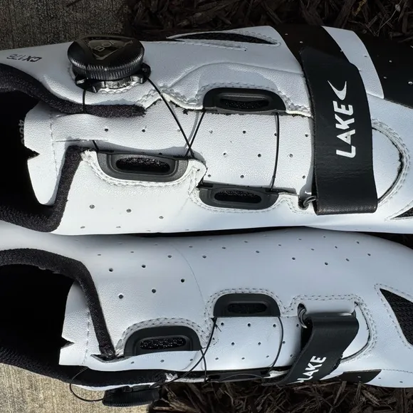 Lake Men's Cycling Shoes - White and Black