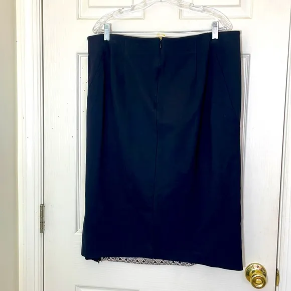 Lane Bryant 2 Piece Top and Skirt Set Size 16/20