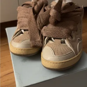 Lanvin Women's Sneakers - Beige and Brown