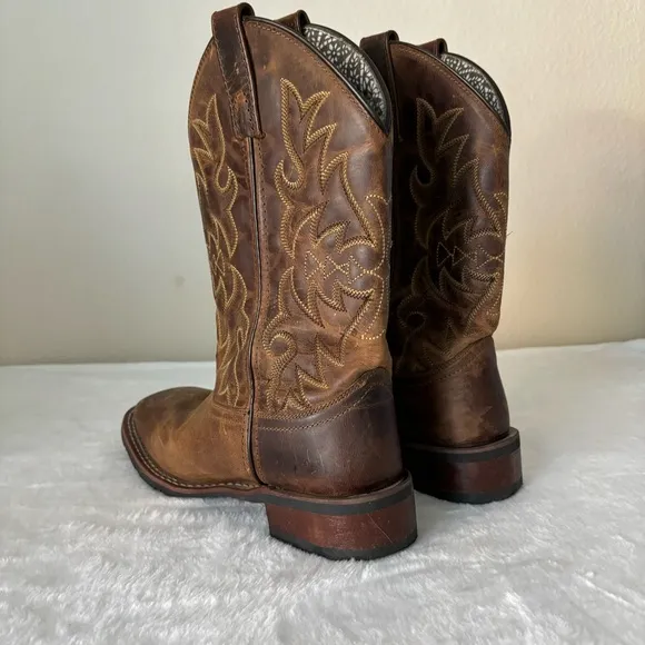 Laredo Embroidered Square Toe Boots, Brown size 7.5 M
