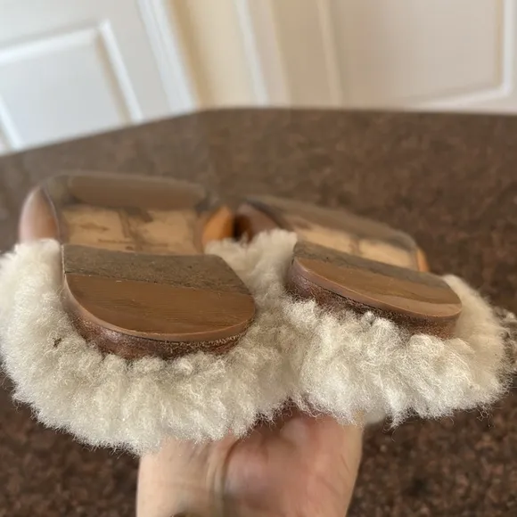 LARROUDE LADIES BROWN BROLD TONE BITS FLEECE LINING SLIP ON MULE SHOES-6.5