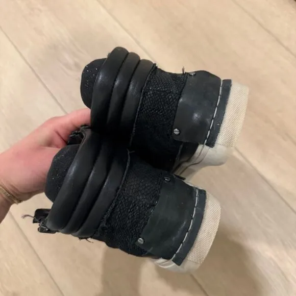 Leather high top sneakers