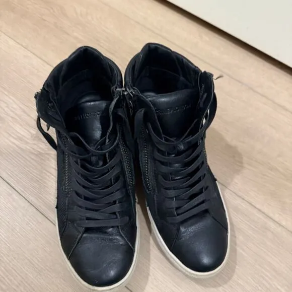 Leather high top sneakers